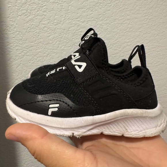 Lot of Toddler Tennis Shoes Sz 6 - Picture 14 of 16